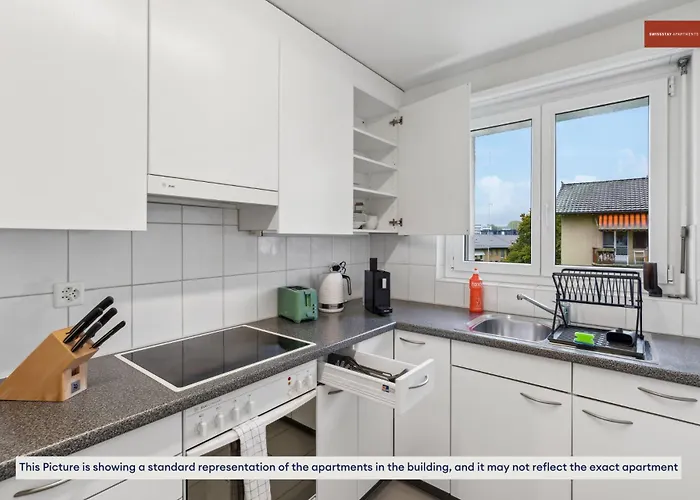 Basic 3Br Stay With Balcony Near Zuerich Hb